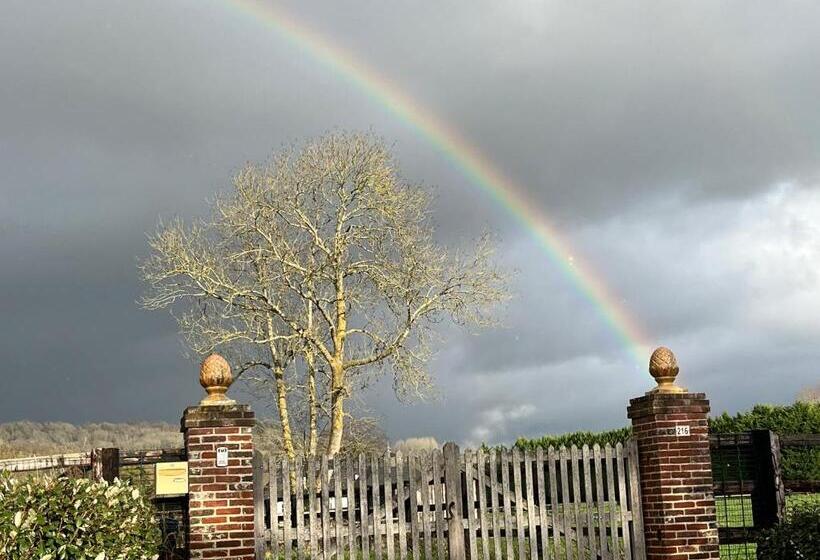 Bed and Breakfast Le Domaine Des Volets Bleus