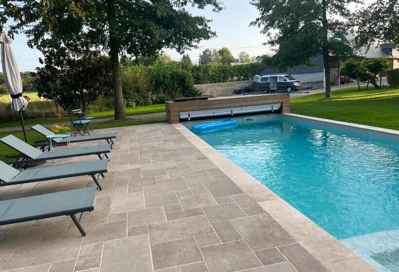 Bed and Breakfast Le Domaine Des Volets Bleus