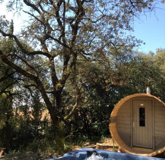 Bed and Breakfast Les Horizons 800m Centre Ville Nyons Piscine Chauffée