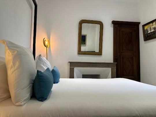 Bed and Breakfast Les Horizons 800m Centre Ville Nyons Piscine Chauffée