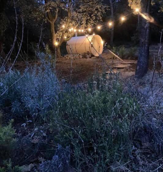 Bed and Breakfast Les Horizons 800m Centre Ville Nyons Piscine Chauffée