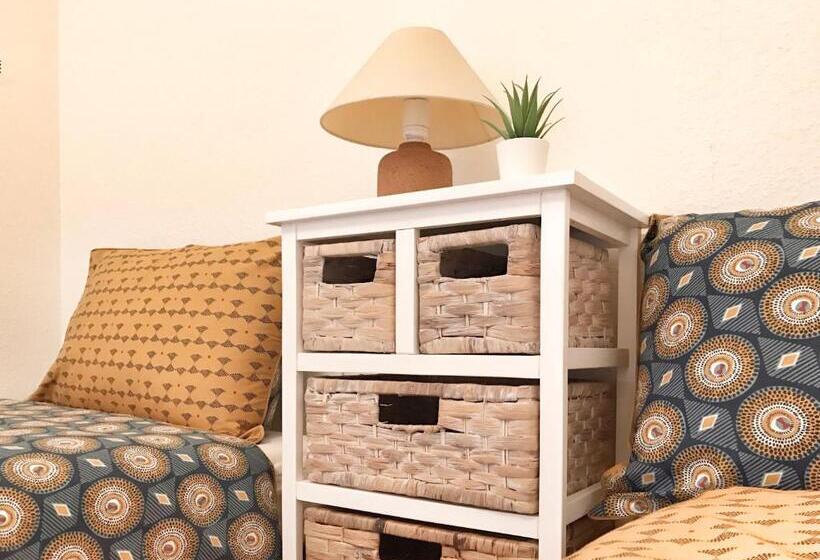 צימר Lindo Lugar   Just A 7 Minute Walk From The Airport