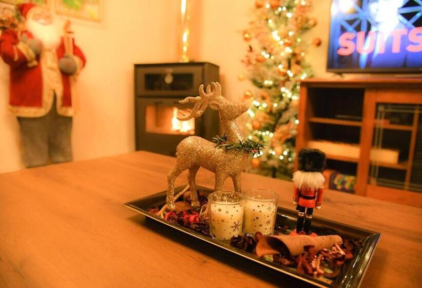 민박 Sophias Cottage