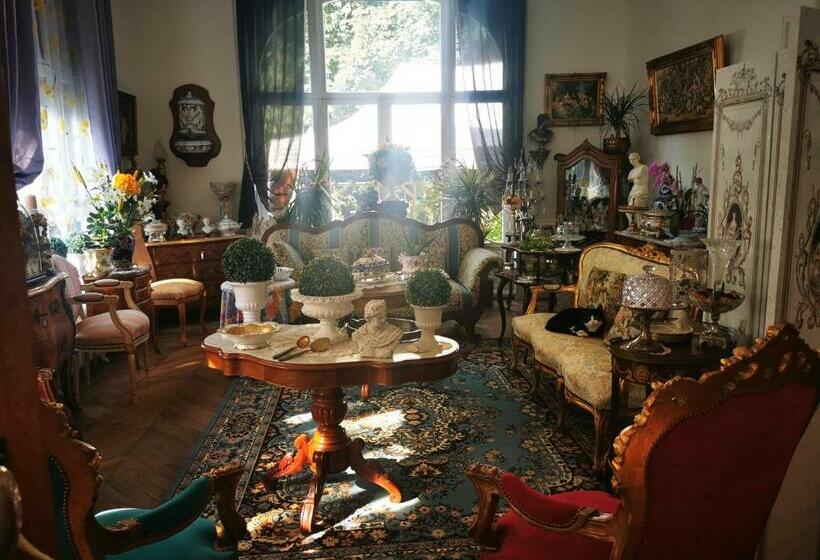 צימר Villa Les Camelias