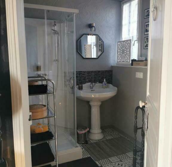 צימר Villa Les Camelias