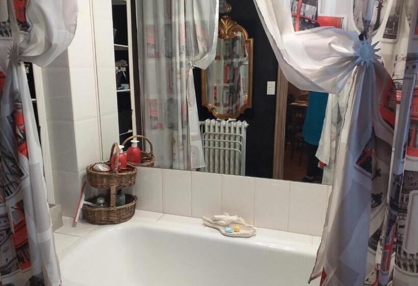 צימר Villa Les Camelias