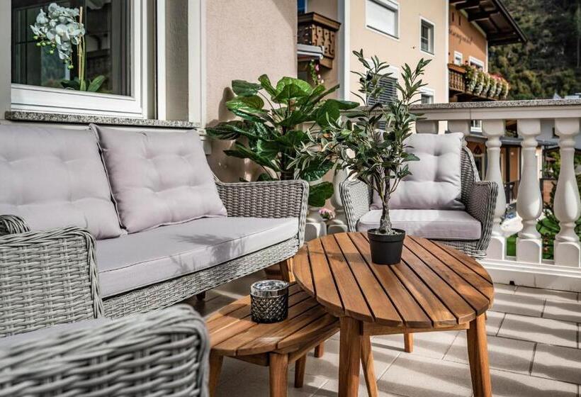 Gästehaus Wiesengrund & Apart Sporer