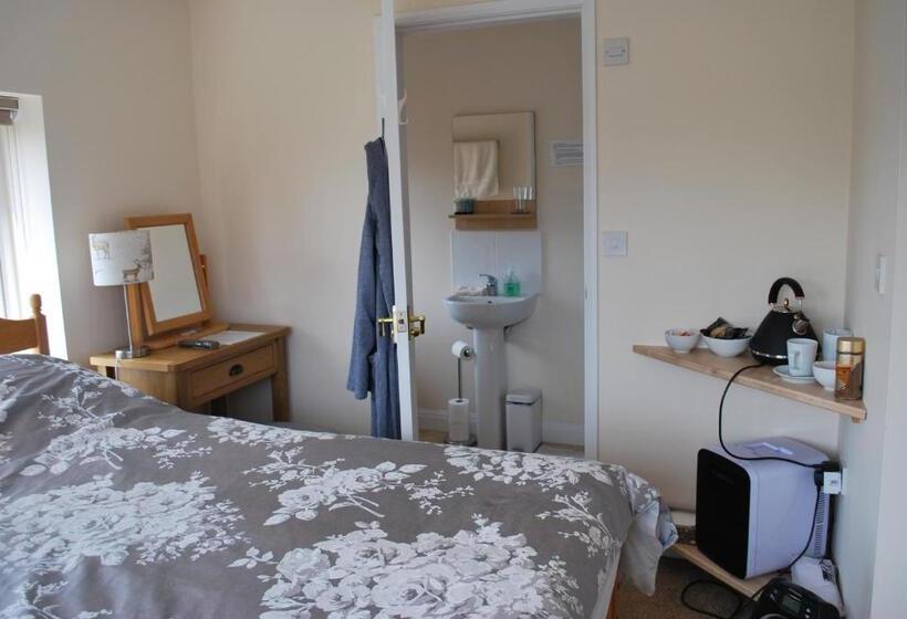 Hillcroft Luxury Bed & Breakfast