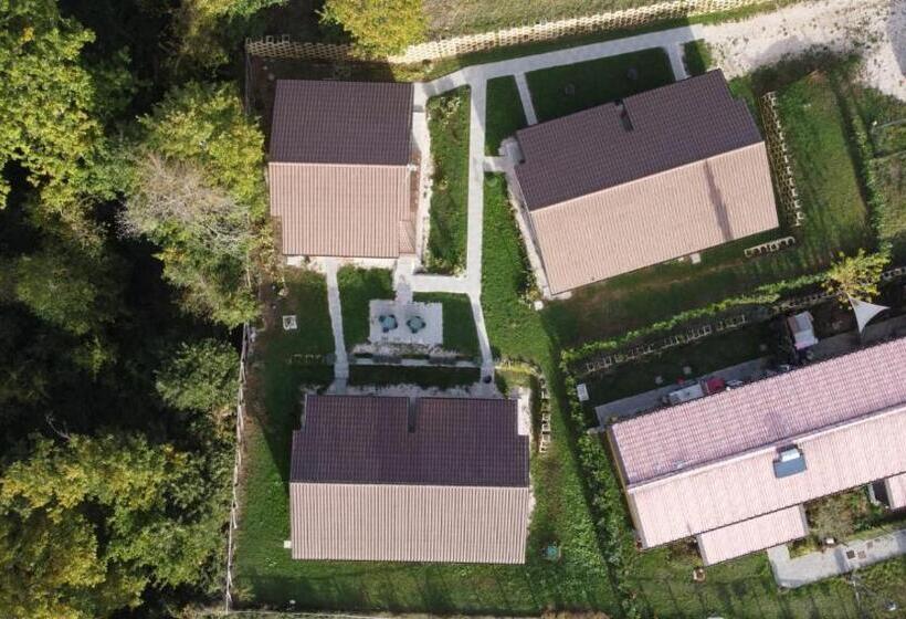 בית מלון כפרי Albergo Diffuso Borgo Retrosi Di Amatrice