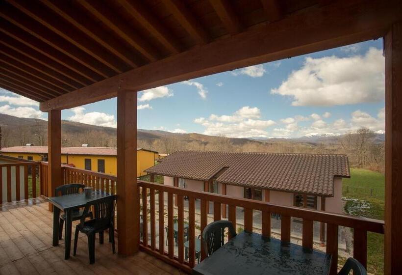 בית מלון כפרי Albergo Diffuso Borgo Retrosi Di Amatrice