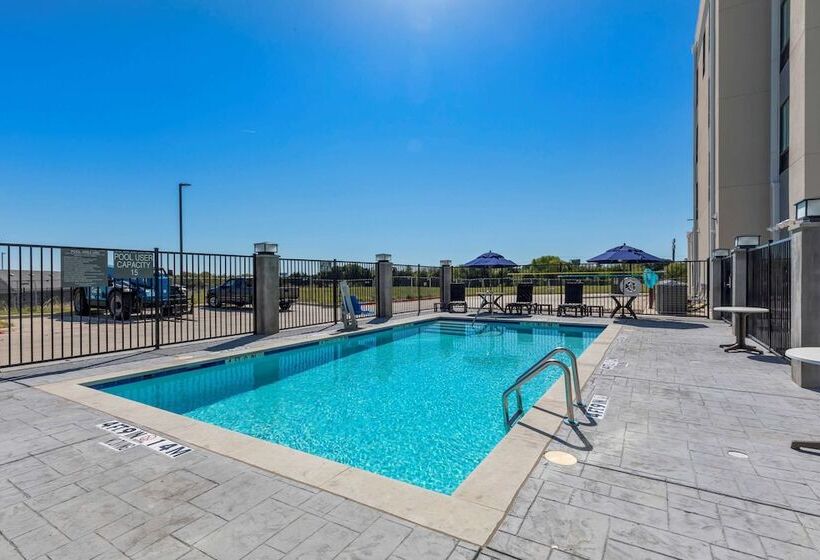 בית מלון כפרי Comfort Inn & Suites Balch Springs  Se Dallas