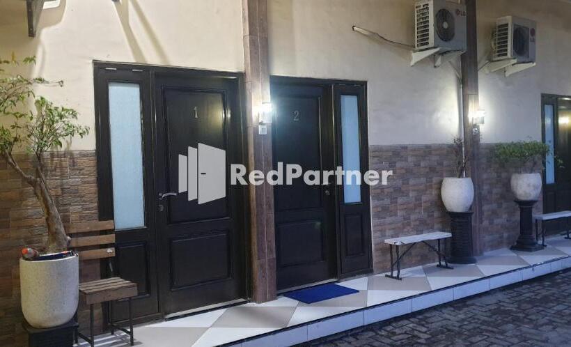 ホテル Homestay Mm Syariah Redpartner