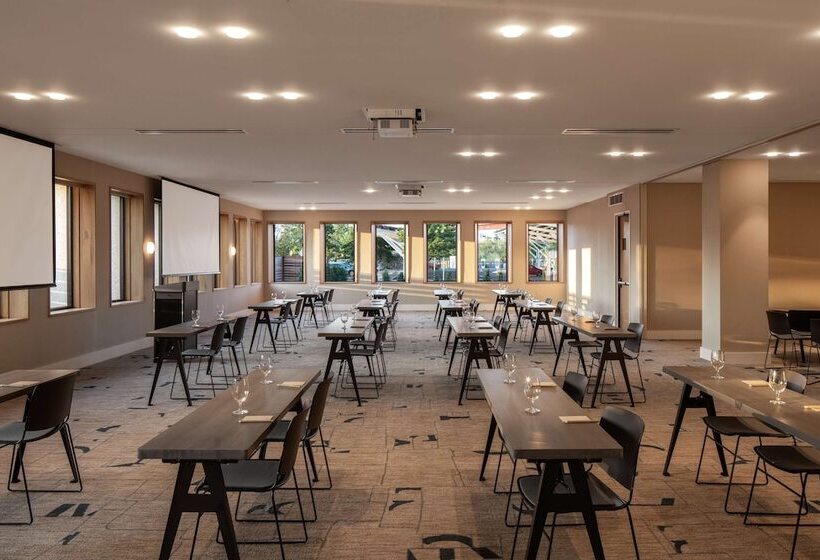 هتل Marcel New Haven, Tapestry Collection By Hilton