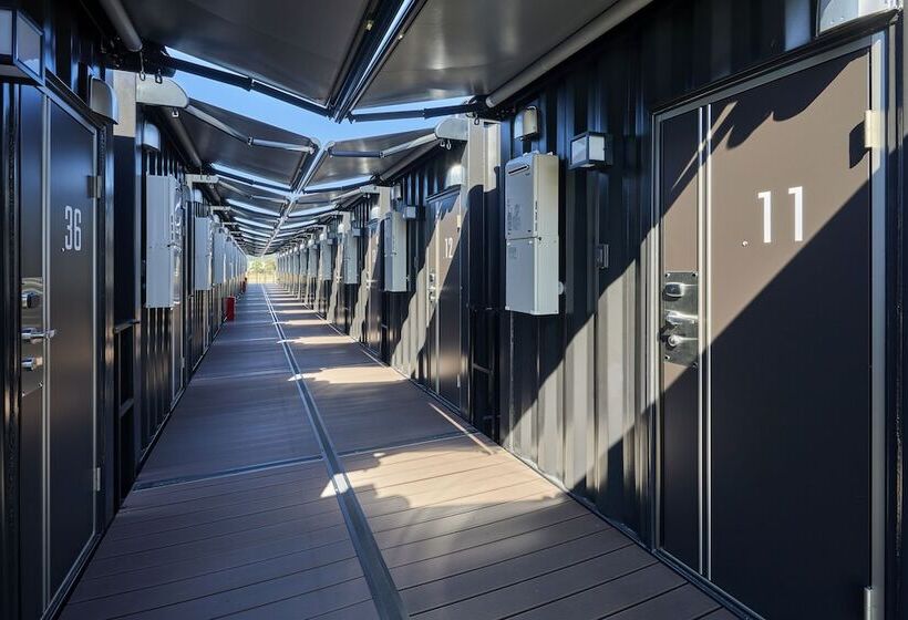 فندق R9 The Yard Higashiomi