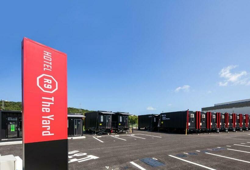 فندق R9 The Yard Uruma