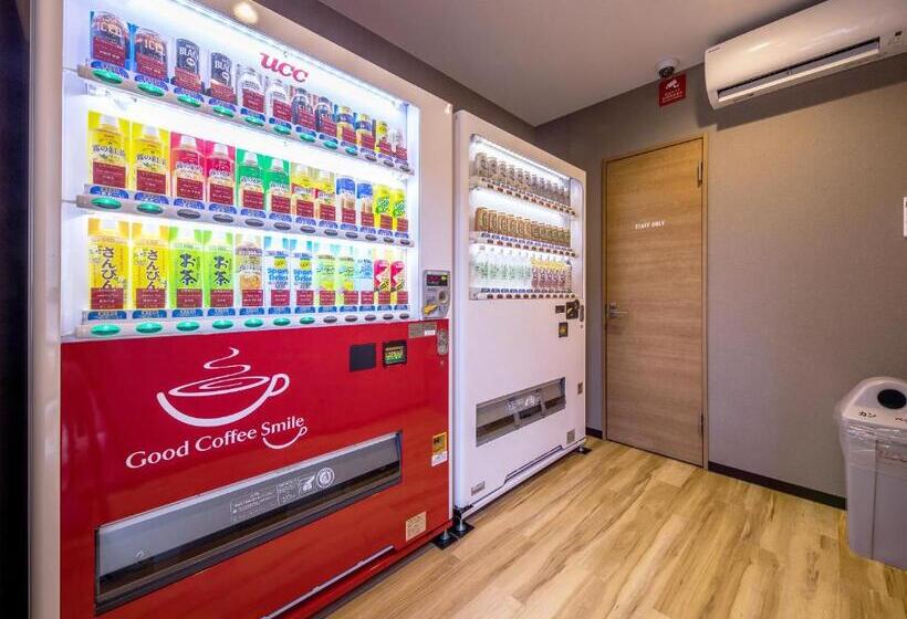 فندق R9 The Yard Uruma