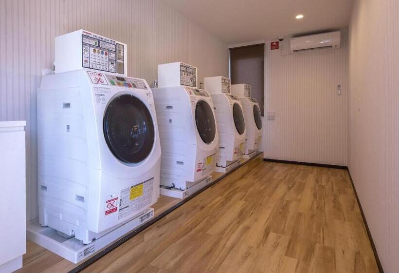 فندق R9 The Yard Uruma