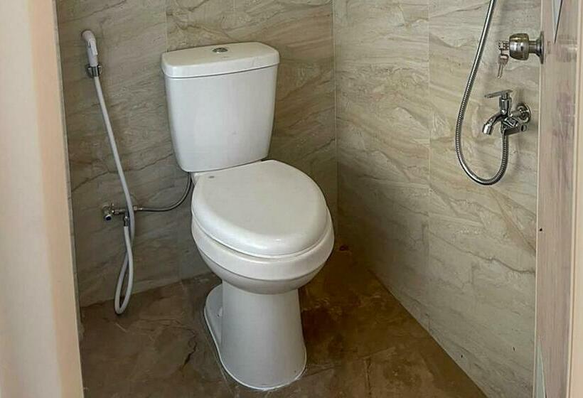 酒店 Tritisan House Redpartner