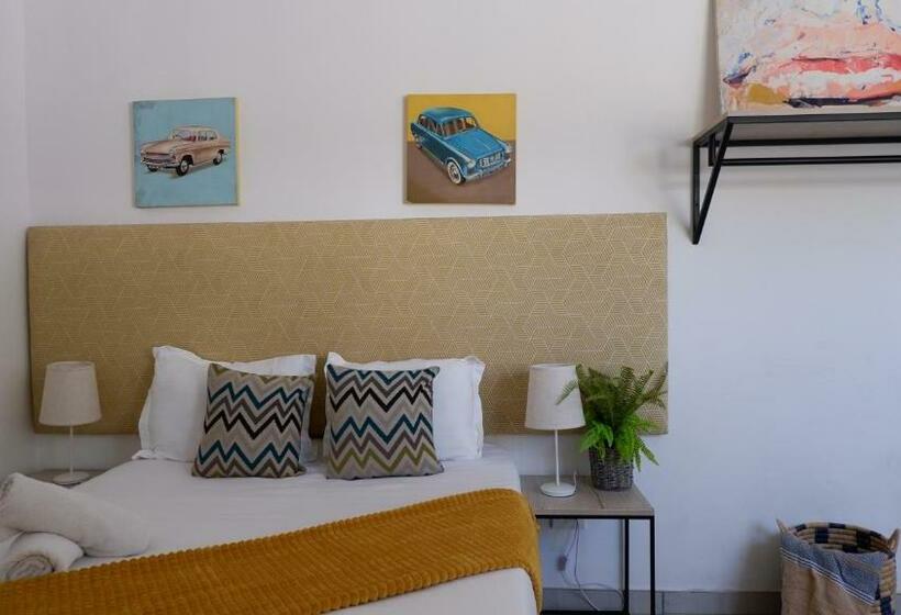 ペンション 24 On York Guesthouse