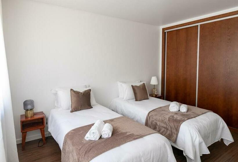 פנסיון Baleal Surf Ranch