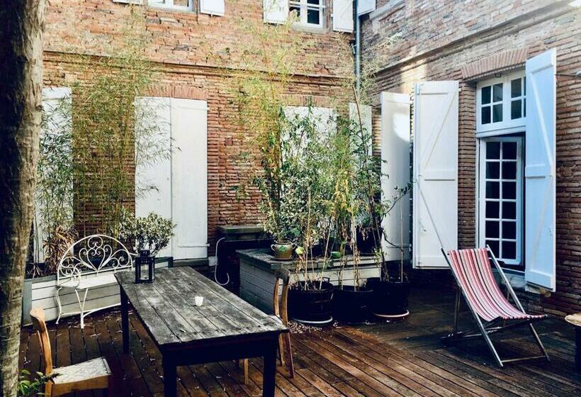 Пансион Bauhaus Saint Pierre