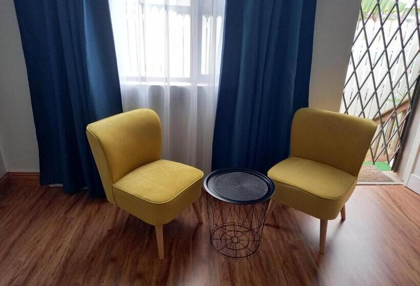 פנסיון Friendz Guesthouse