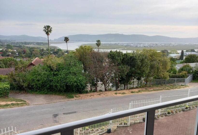 פנסיון Friendz Guesthouse