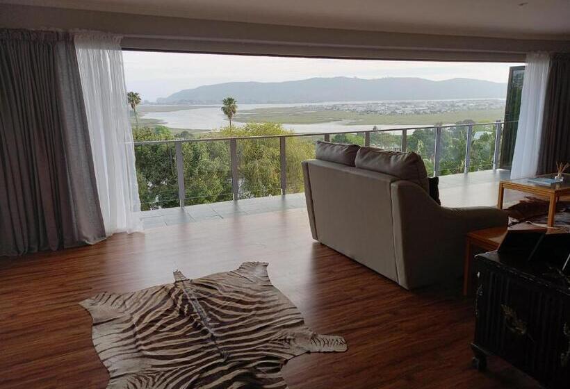 פנסיון Friendz Guesthouse