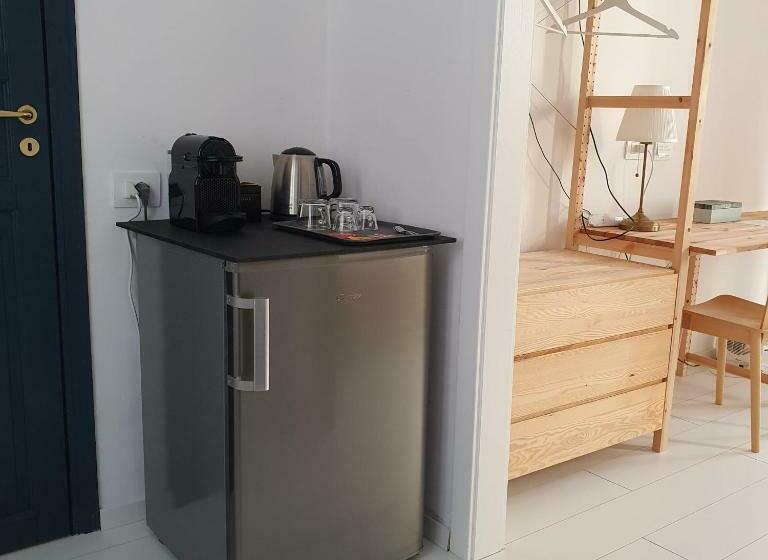 Пансион Malpensa   Independent Double Room & Bathroom