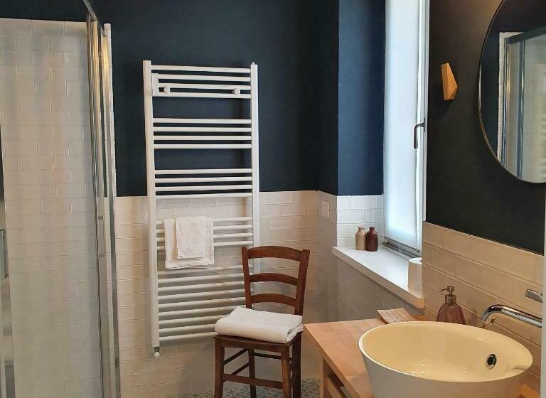 Пансион Malpensa   Independent Double Room & Bathroom