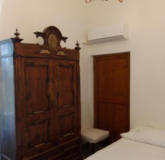 פנסיון Notte Rosa Suites & Relax