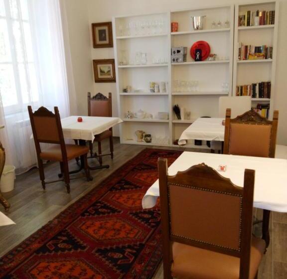 פנסיון Notte Rosa Suites & Relax