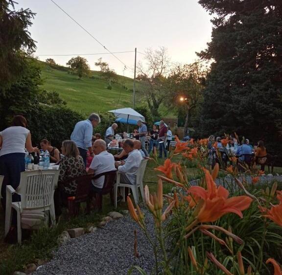 פנסיון Notte Rosa Suites & Relax