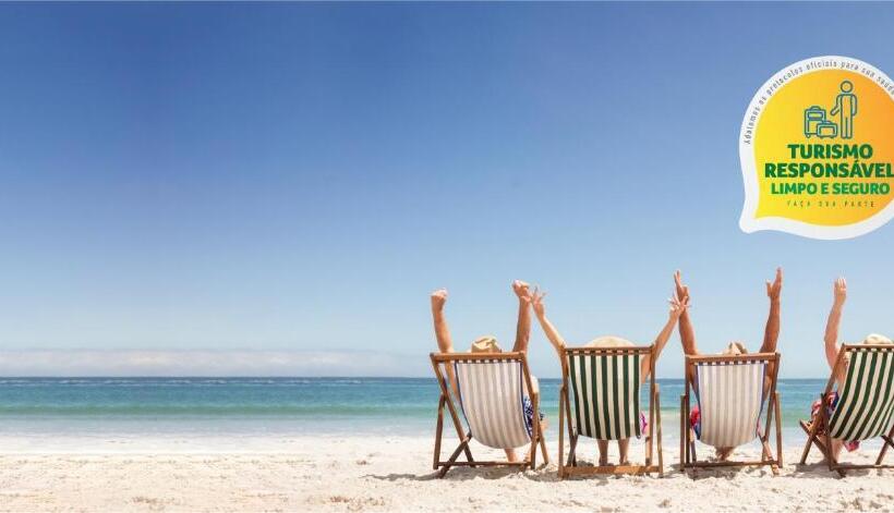 پانسیون Shark Tubarao Suites Central Area