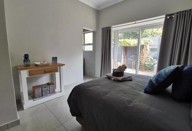 بنسيون Utopia Guest House