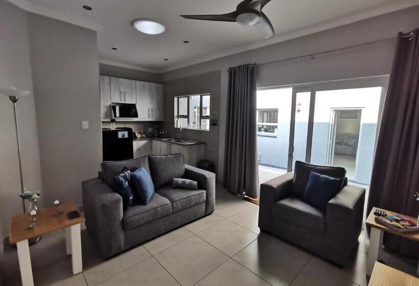 بنسيون Utopia Guest House