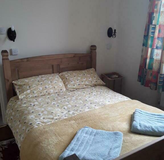 Sharlands Farm Bed And Breakfast