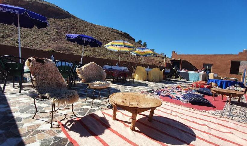 هاستل Chez Imnir