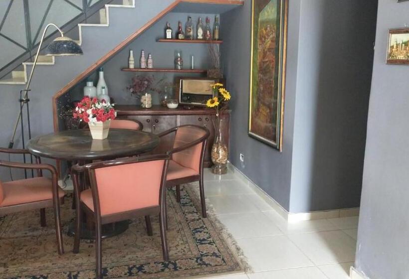 هاستل Pousada Casa Diamante