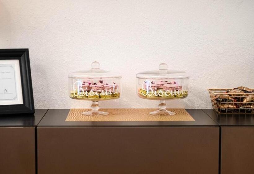 Auberge Hôtelière The Host   Web Check In