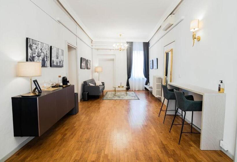 Auberge Hôtelière The Host   Web Check In