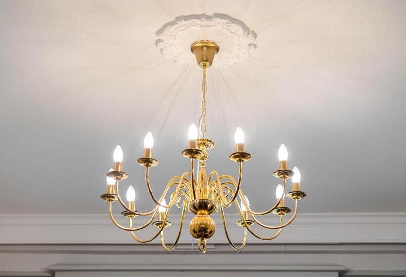 Auberge Hôtelière The Host   Web Check In