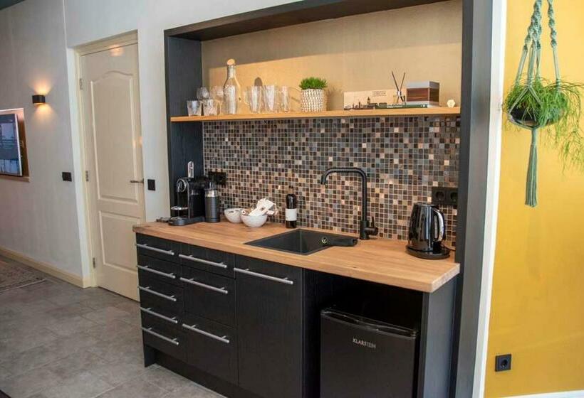 Bed and Breakfast B And B Suite No.3