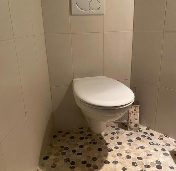 住宿加早餐  Clos De Mont July, Architecture Xviiie Au Cœur De La Nature