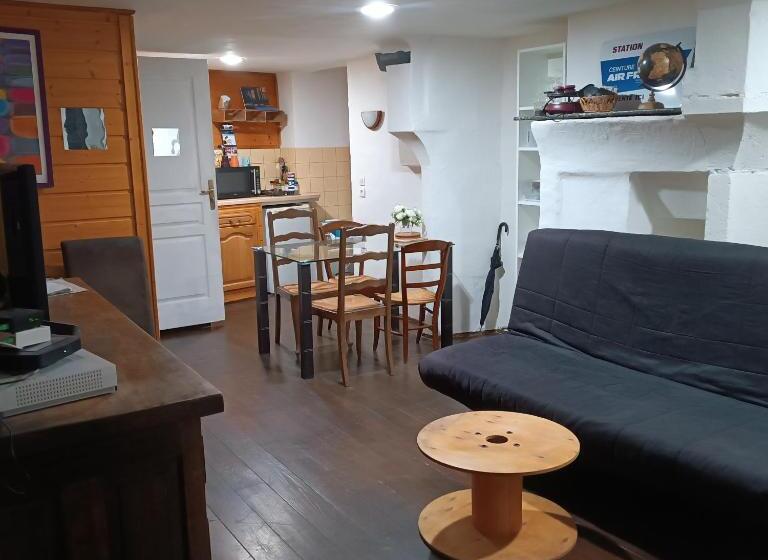 ベッドアンドブレックファースト L Hypercentre