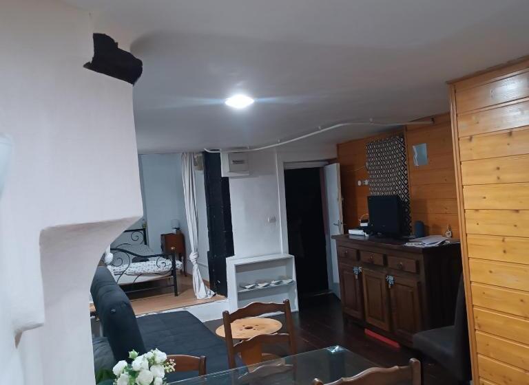 ベッドアンドブレックファースト L Hypercentre