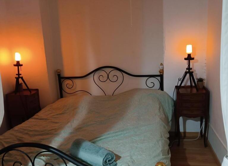 ベッドアンドブレックファースト L Hypercentre