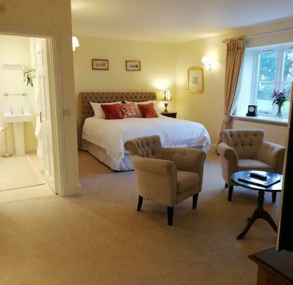 مبيت وإفطار Rusling House