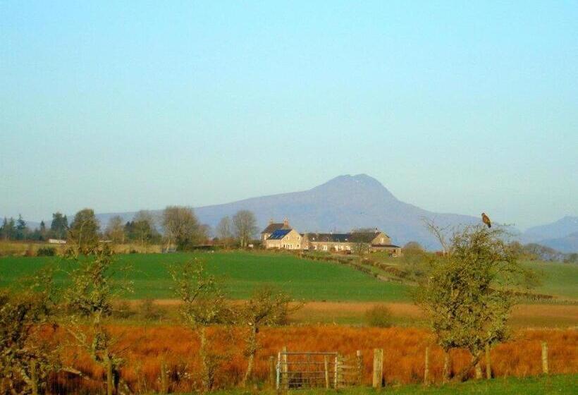 مبيت وإفطار Trossachs Barn & Cabin
