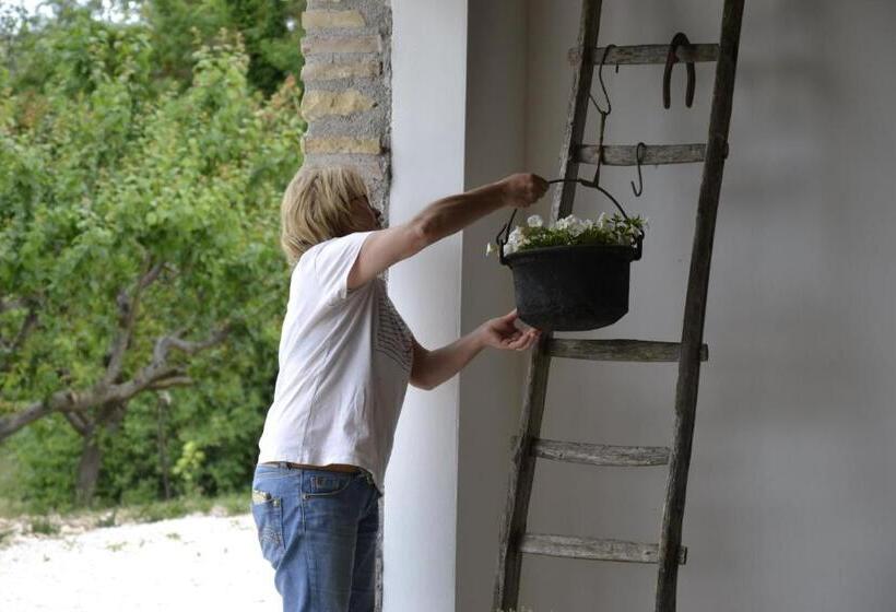 בית מלון כפרי Casale Rancaglia